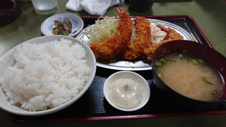 エビフライ定食