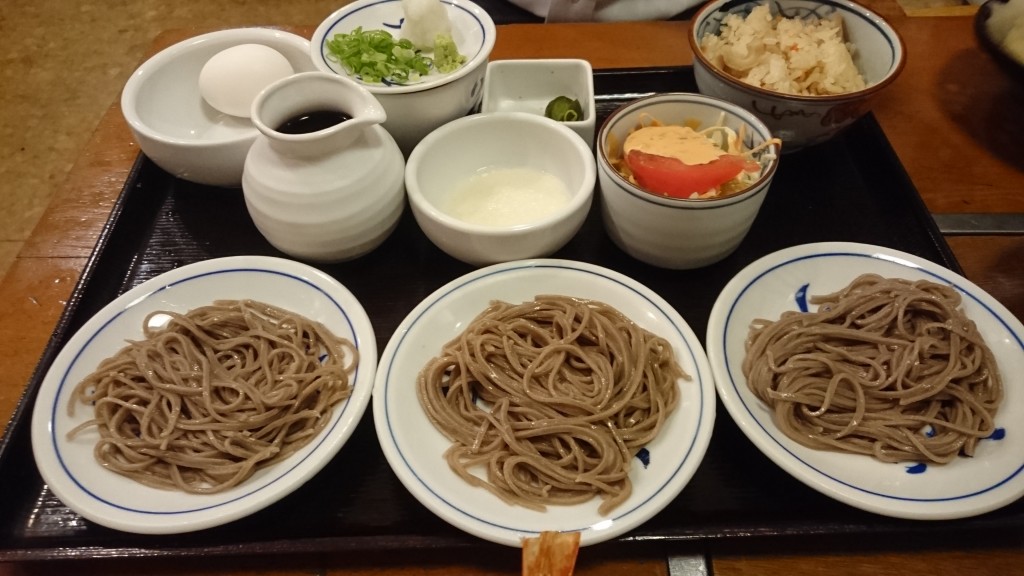 花水木の皿そば定食