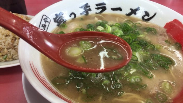 宮っ子ラーメンのスープ