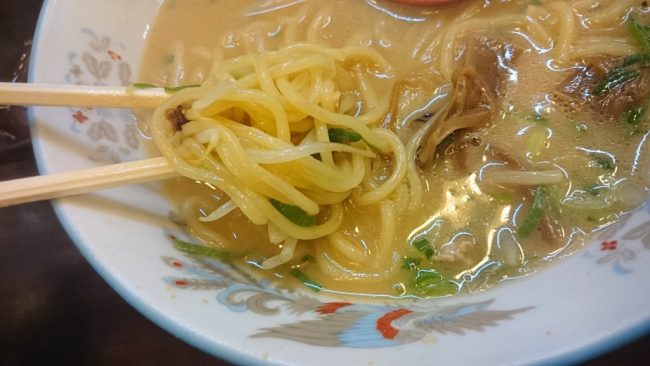 味噌ラーメンの麺