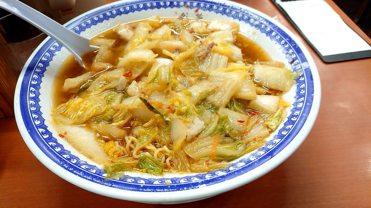 彩華ラーメン大